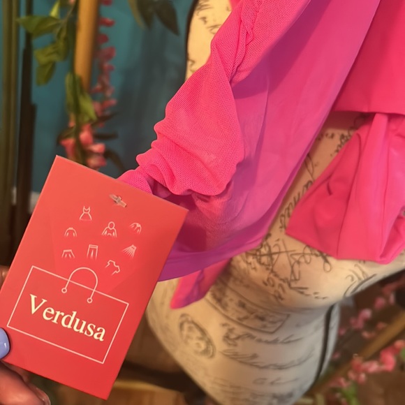 Women's Ruched Mesh Sheer One Shoulder Long Sleeve Tee T Shirt Top - Picture 4 of 4